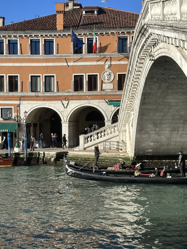 Rialto: Where Venice’s Soul Crosses The Grand Canal