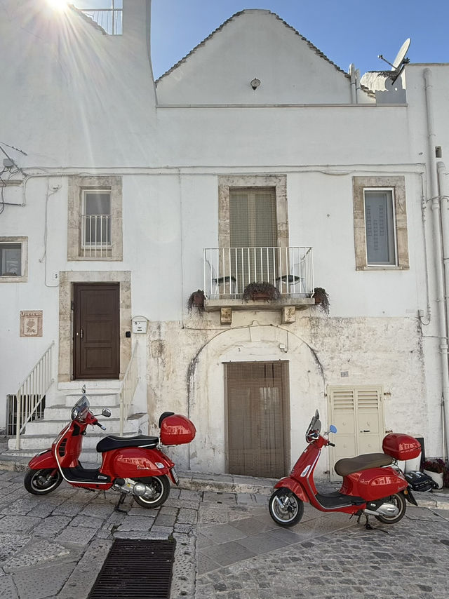 🇮🇹 A B E R O B E L L O • A fairytale Italian village 🧚 