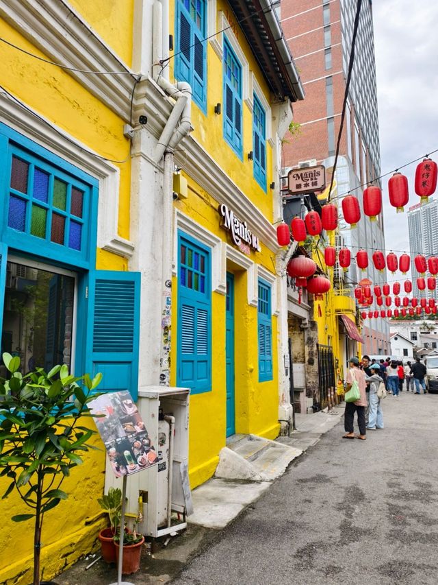 Sky High & Street Deep: Explore Kuala Lumpur