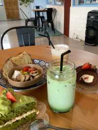 Batam’s Sweet Escape: Welcome to Jills Cafe