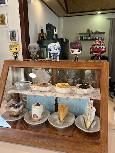 The Ruby Sea Café – ภูเก็ต 🪼✅
