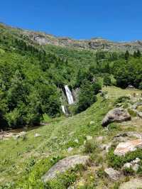 Waterfalls and Forest Wanders at Sauth deth Pish