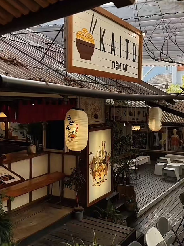 Still Cafe Dalat ความอบอุ่นกลางหุบเขา