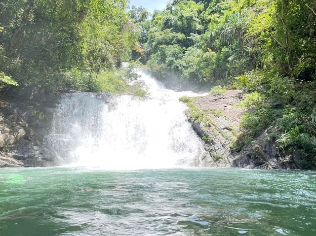 Lampi Waterfall, Thailand – A Refreshing Jungle Escape