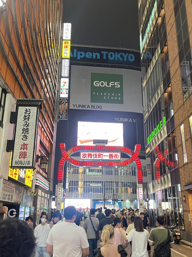 🌃 Lights, Chaos, and Ramen—Welcome to Kabukicho Ichiban-Gai, Tokyo