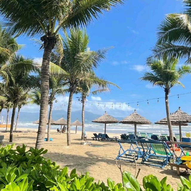 🌊 Da Nang Beach – Sun, Sand & Serenity