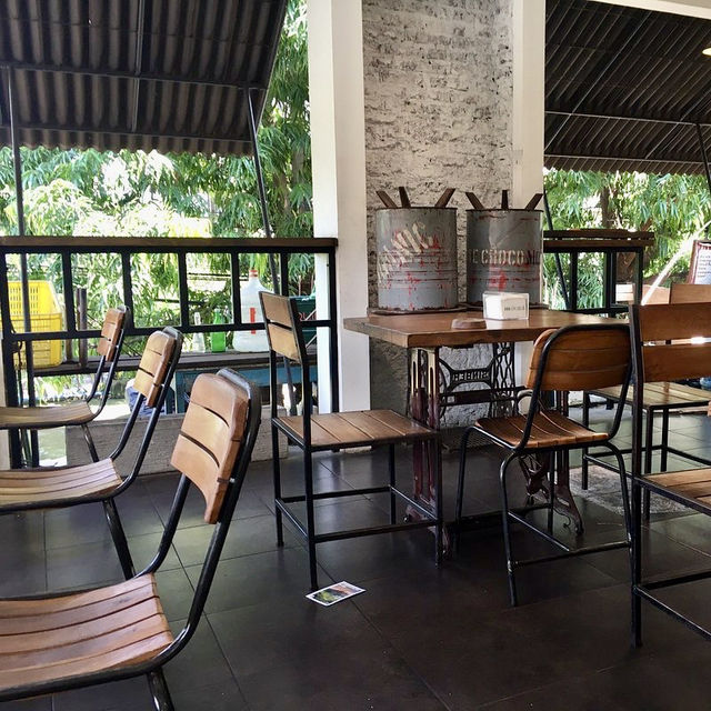 Anomali Coffee Ubud