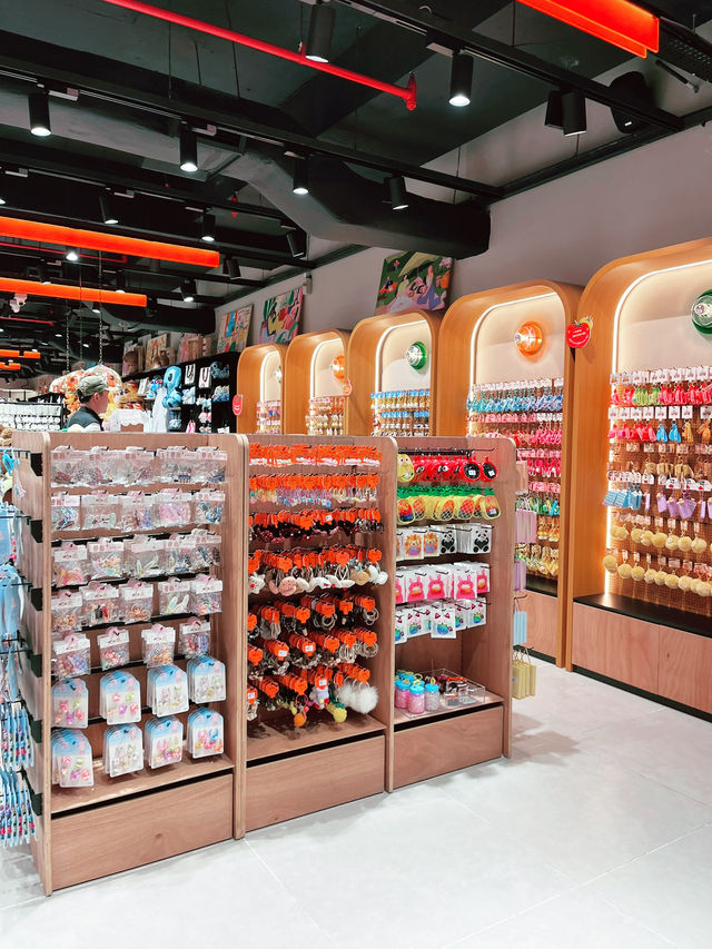 Q Pocket at Quill City Mall – Treasure Trove of Toys, Gifts & Whimsical Finds