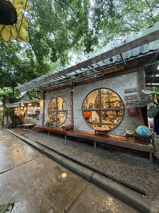 Baan Kang Wat (Artist village)