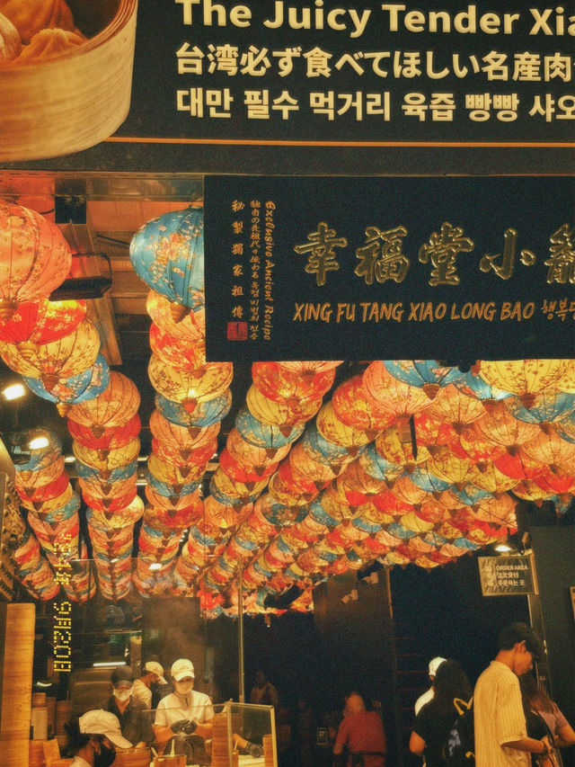 Ximending – Chợ Đêm Sôi Động  Ximending – Chợ Đêm Sôi Động