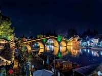  “Lantern Dreams of the Water Town”