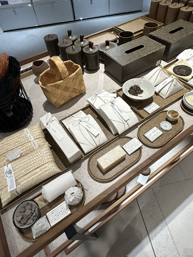 【東京・麻布台ヒルズ】ザ コンランショップ 東京店