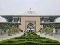 Sultan Mizan Zainal Abidin Mosque – The Iron Mosque of Putrajaya ✨