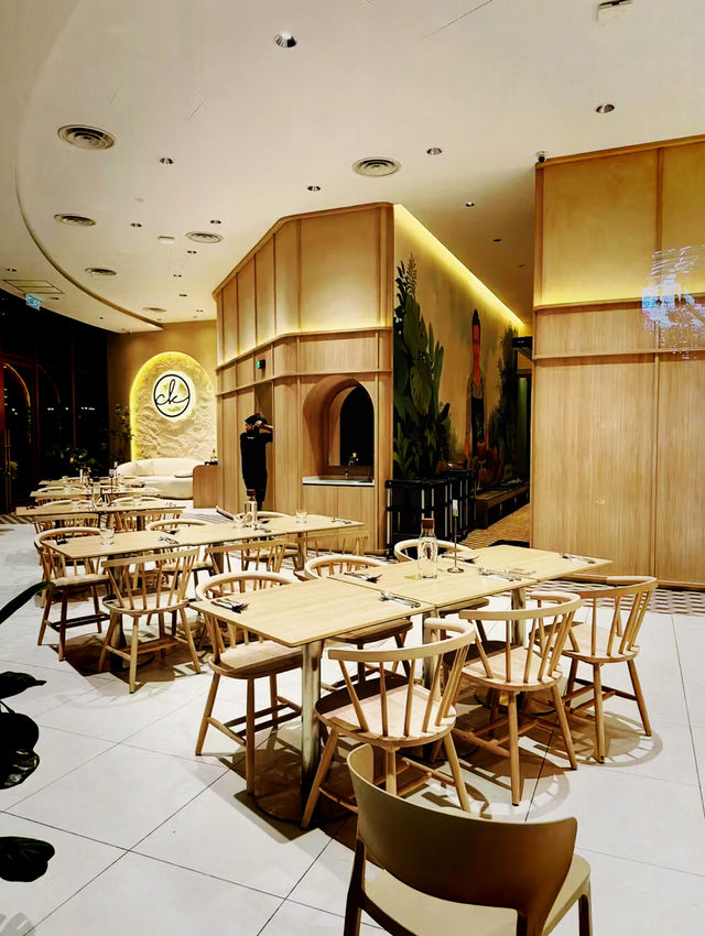 A Cozy Bite at Chef Kecik Café, LaLaport KL