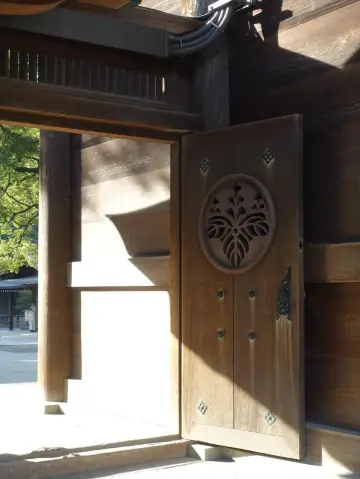 【明治神宮｜都市中的靜謐靈域】