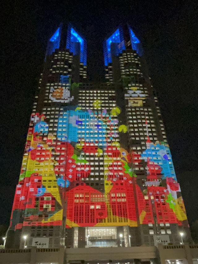 Urban Light Dreams: My Solo Night at the Tokyo Metropolitan Government Building Show