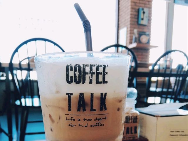 Sweet Talk คาเฟ่ หาดกะรน ภูเก็ต