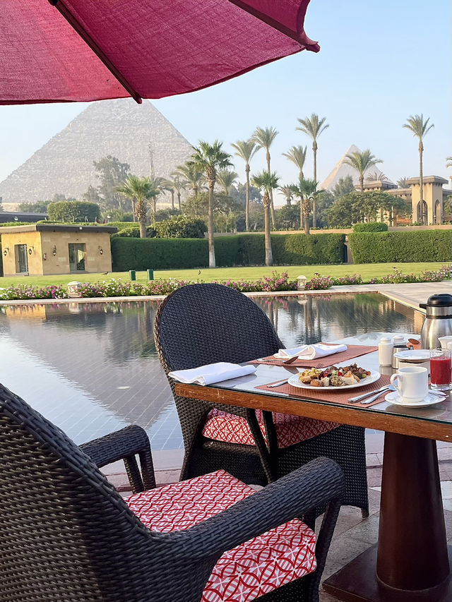 Breakfast with the Pyramids view? = priceless 🇪🇬✨