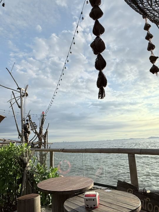 LAGUNA CAFE - Bangsaen  Chon Buri LAGUNA CAFE - Bangsaen  Chon Buri