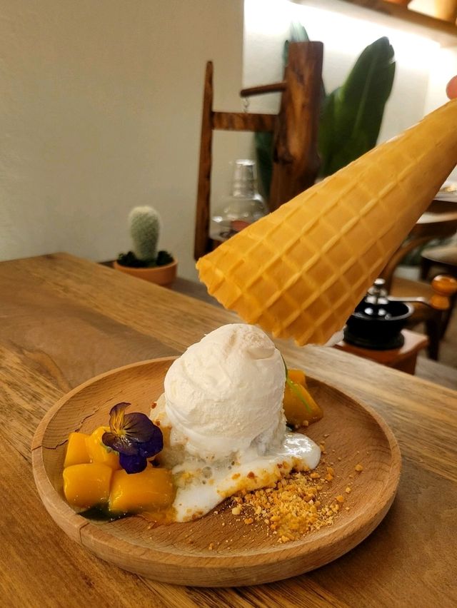 泰式villa 渡假風🤍泰北烏龍麵yummy😍 泰式villa 渡假風🤍泰北烏龍麵yummy😍