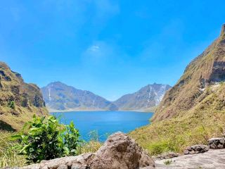 Exploring Mt. Pinatubo Crater Lake, Zambales
