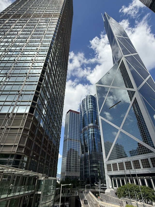 Modern City Gems🏙️