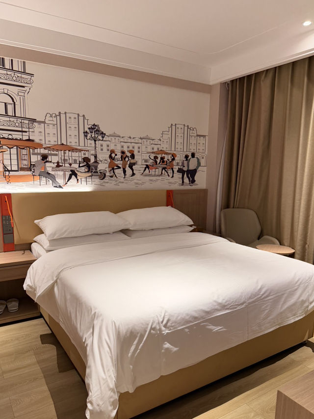  🏨 รีวิวโรงแรม Vienna Sanhao Hotel – สาขา ถนนคนเดิ