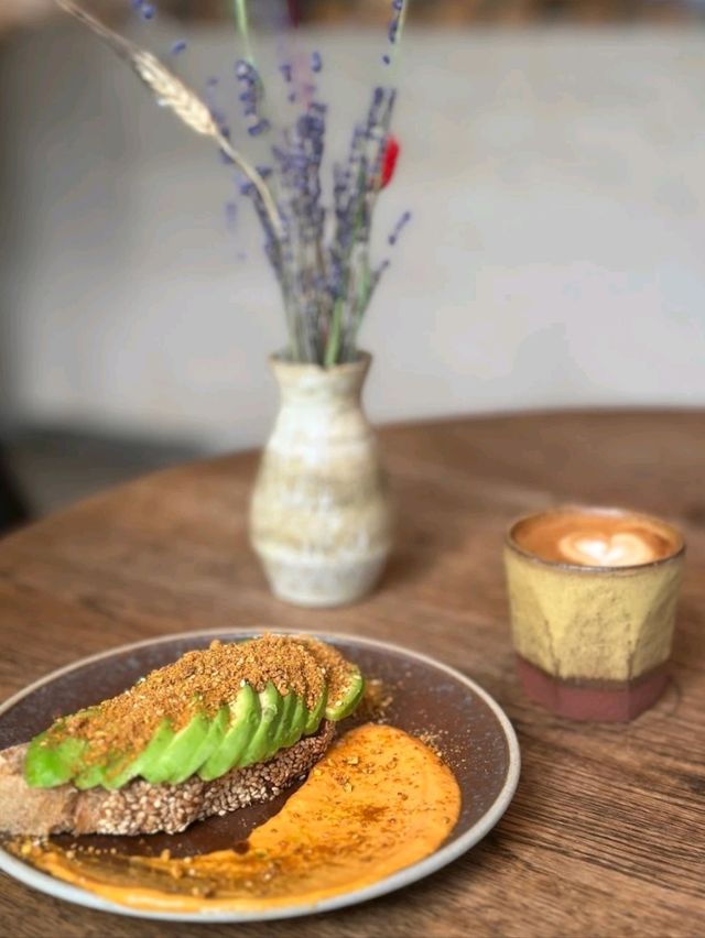 CAFÉ WITH GREAT COFFEE & PASTRIES. CAFÉ WITH GREAT COFFEE & PASTRIES.