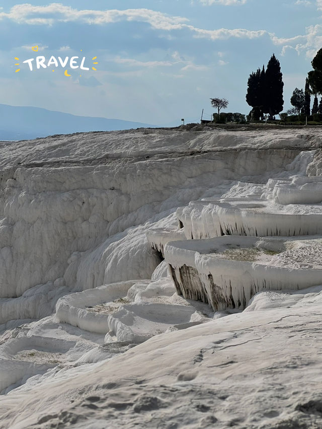 석회 온천 위에 펼쳐진 햐얀 천국, 파묵칼레