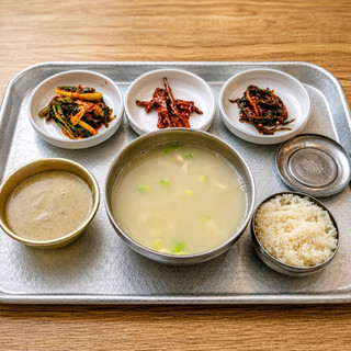 서귀포 회수동 맛집)오로지미역국 - 중문관광단지 근처 닭곰탕 토종닭 미역국 맛집