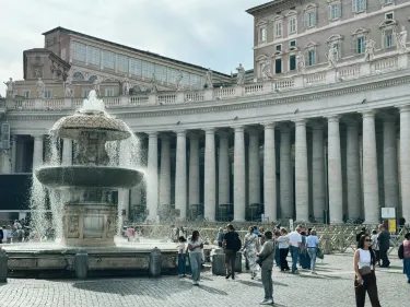 ⛪ One Day, One Tiny Country: Conquering Vatican City ?✨ | Trip 