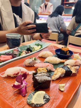 🍣 新鮮美味的日式壽司。