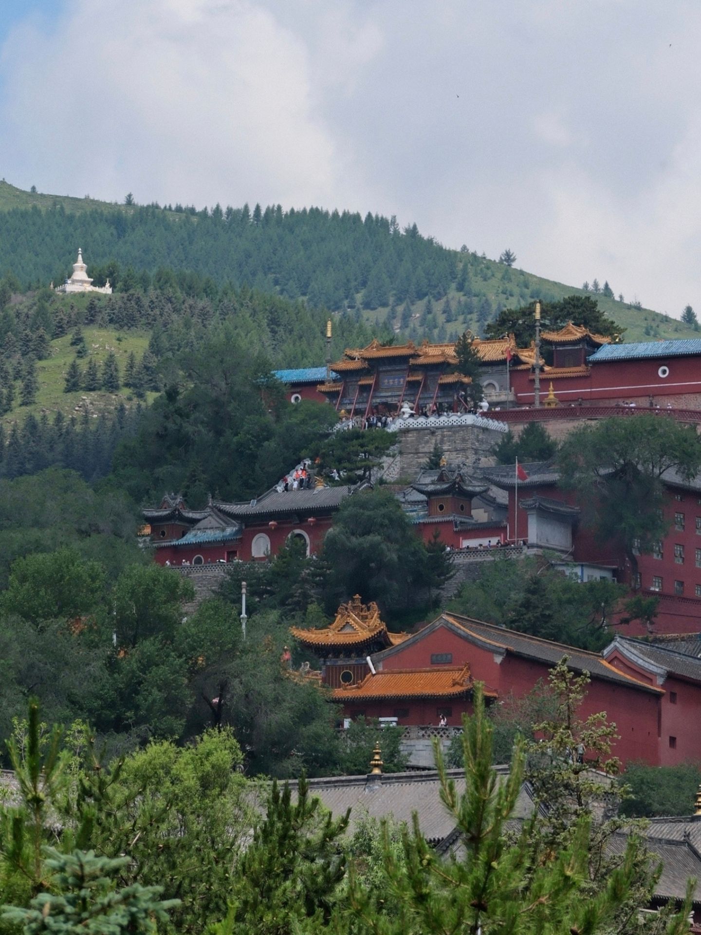 🏔️ Mount Wutai | Where Clouds Guard the Ancient Temples