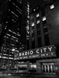 New York, New York ♪ ♪ 