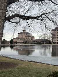 The Broadmoor at Christmas 🎄 