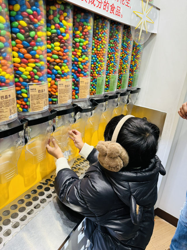 Visiting the M&M Store on Shanghai Nanjing Pedestrian Street.