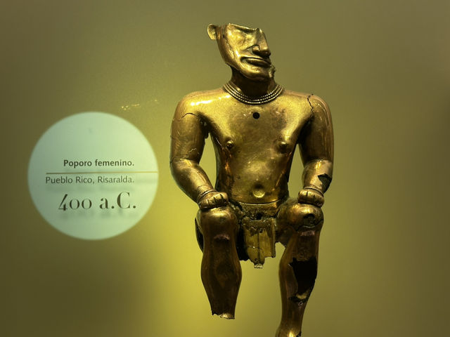 Discovering the Gold Museum (Museo del Oro)