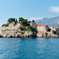 Montenegro- A Balkan beauty with amazing landscapes 😍