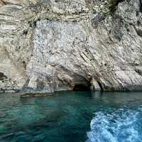 Swimming With Waves In The Caves 🌊