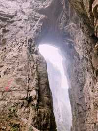 Escape to Wulong: Where towering cliffs and natural wonders await just a day trip from Chengdu!