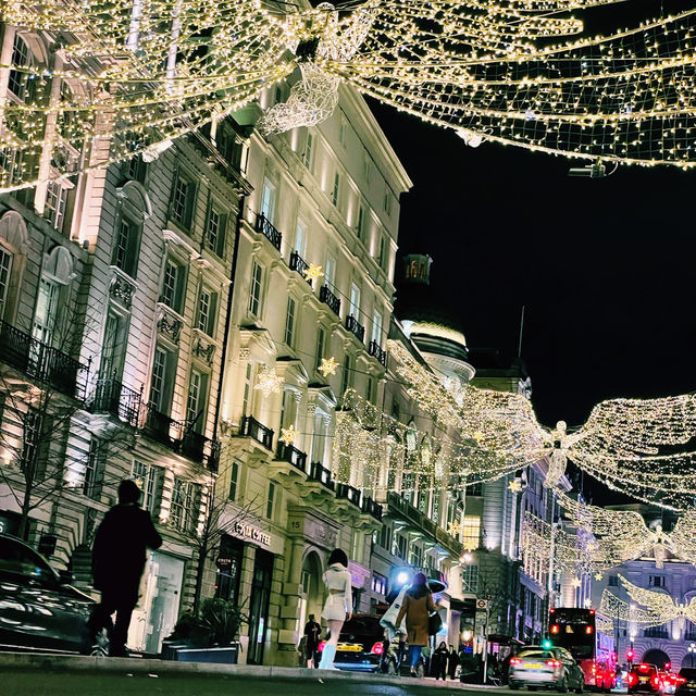 Oxford Street to Piccadilly Circus: London’s Electric Stroll of Style & Lights 🎭🌆
