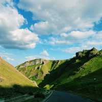 Escape the City: Top Hikes in Peak District from Manchester 🚆🥾