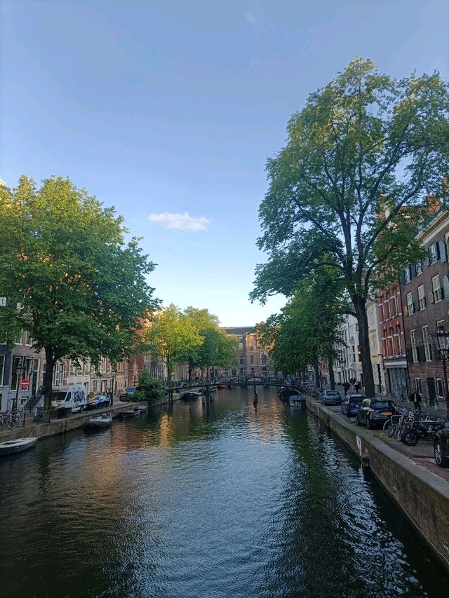 Classic Canal Views of Amsterdam
