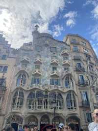 Barcelona: A City That Dances with Color