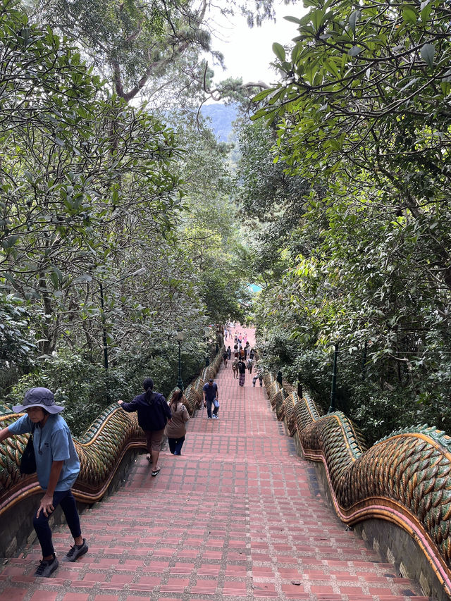 Wat Phra That Doi Suthep – Chiang Mai’s Sacred Mountain Temple  