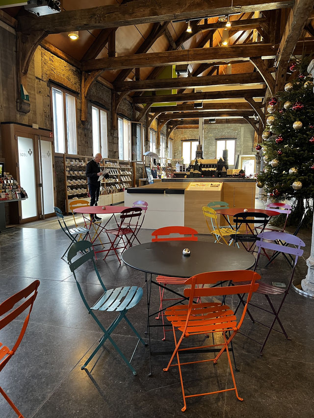 📍🇧🇪 Unlock Liège Like a Local — Start at the Tourist Information Center! ✨  
