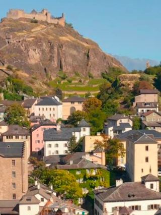 Solo Hiking in Sion 🇨🇭 | Free Things to Do in the Swiss Alps
