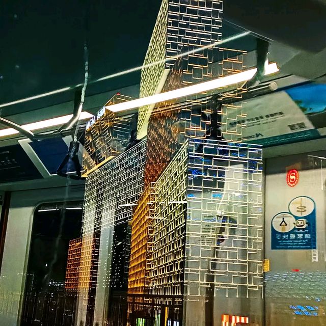 買一送一噴射港澳兩天一夜遊