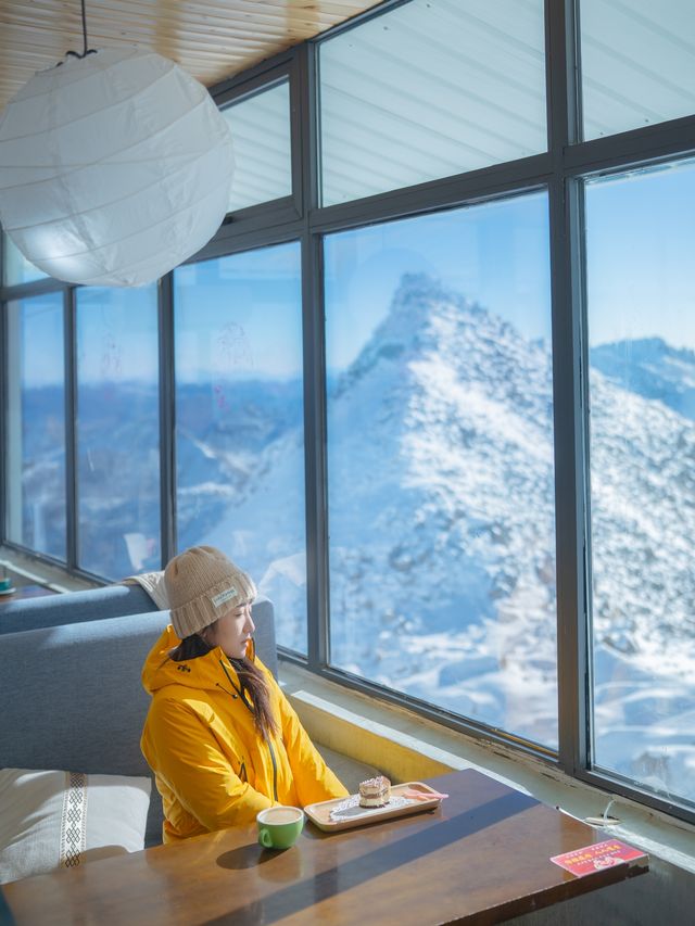 雪山上的咖啡館朋友圈以為我去了瑞士