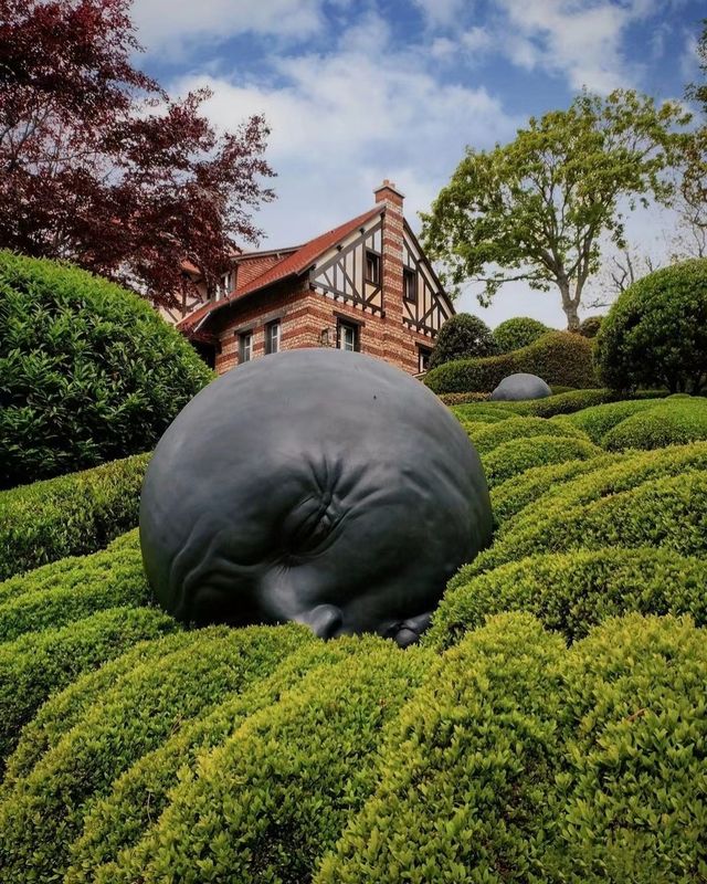 "法國第一海岸"的埃特勒塔藏著這樣一個奇異花園